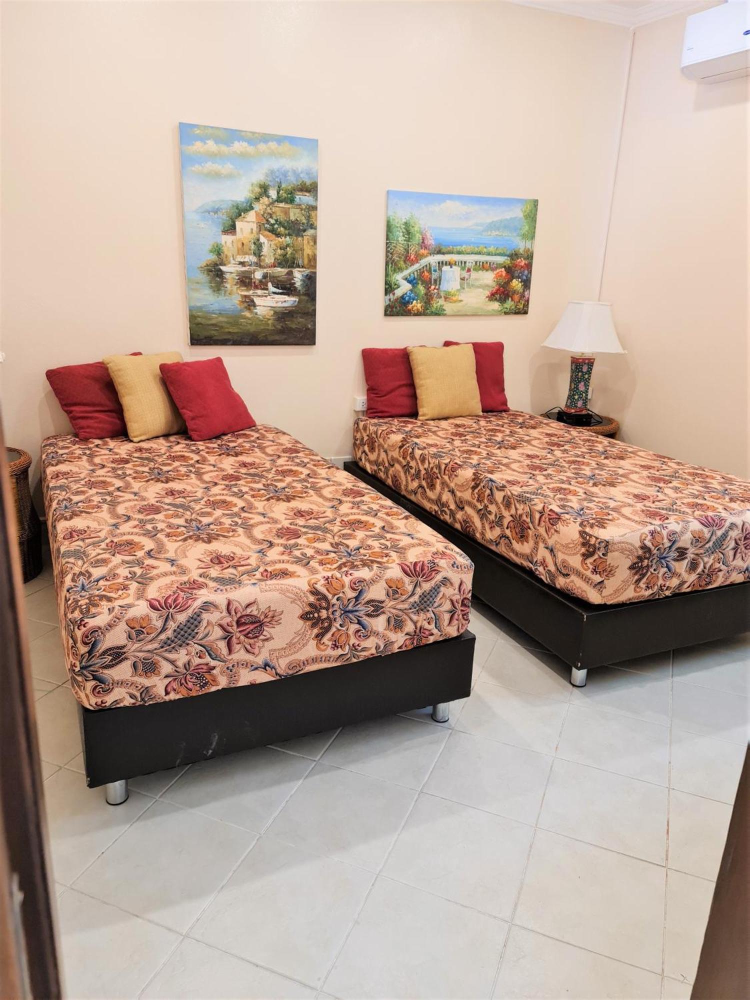 Butterfly Garden Boutique Residences: Luxury Oasis with Spacious Rooms Pattaya Exterior photo