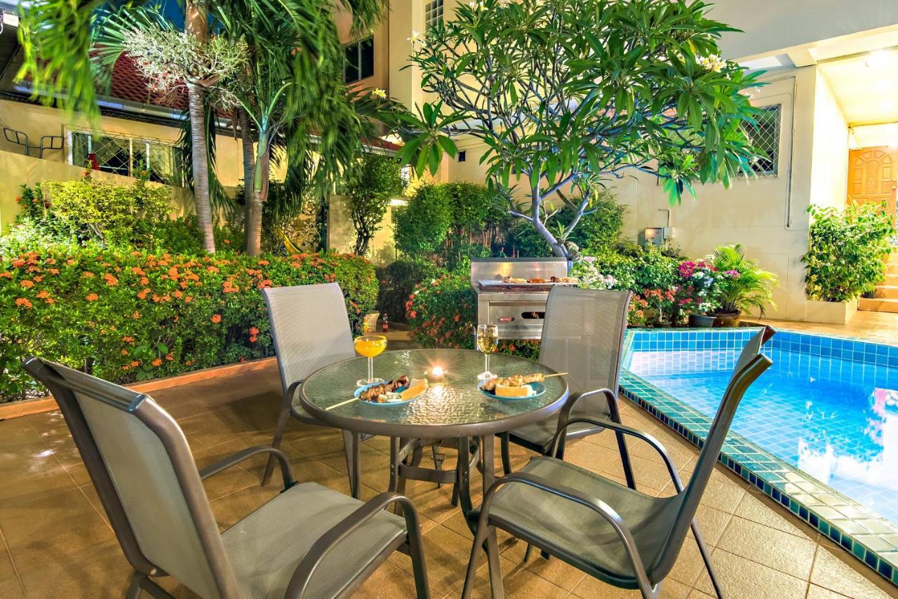 Butterfly Garden Boutique Residences: Luxury Oasis with Spacious Rooms Pattaya Exterior photo