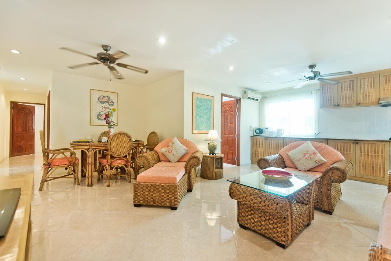 Butterfly Garden Boutique Residences: Luxury Oasis with Spacious Rooms Pattaya Exterior photo