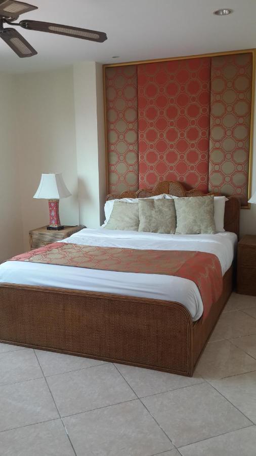 Butterfly Garden Boutique Residences: Luxury Oasis with Spacious Rooms Pattaya Exterior photo